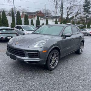 PORSCHE CAYENNE S - 1