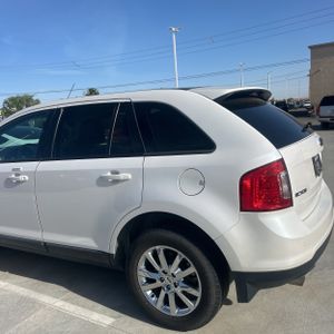 FORD EDGE SEL - 6