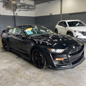 FORD MUSTANG SHELBY GT500 - 10