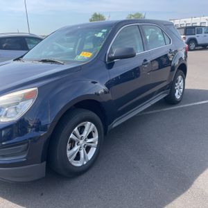 CHEVROLET EQUINOX LS - 2