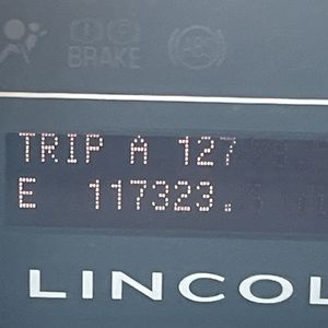 2014 Lincoln NAVIGATOR BASE — миниатюра 42