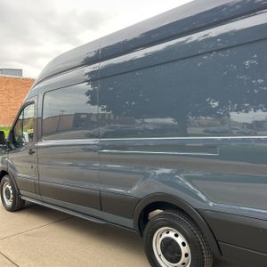 FORD TRANSIT 250 - 6