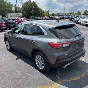 2021 FORD ESCAPE SE 照片 5