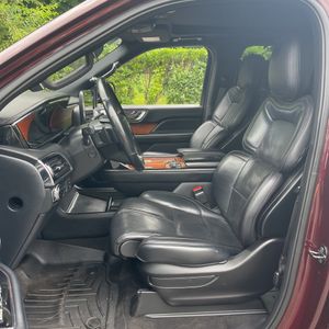 2019 Lincoln NAVIGATOR RESERVE — миниатюра 31
