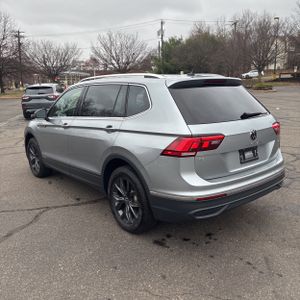 VOLKSWAGEN TIGUAN SE 4MOTION - 5