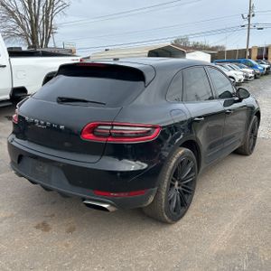 PORSCHE MACAN BASE - 8