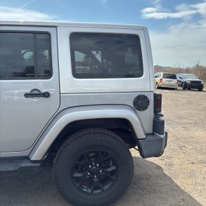 JEEP WRANGLER UNLIMITED SAHARA - 6