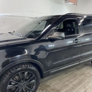 FORD EXPLORER XLT - 2