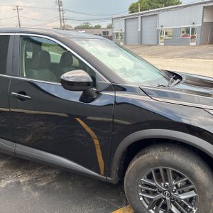 صورة مصغرة 13 لـ 2026 Nissan ROGUE SV