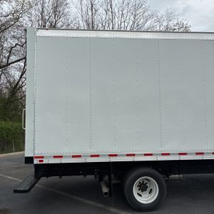 FORD COMMERCIAL VANS - 9