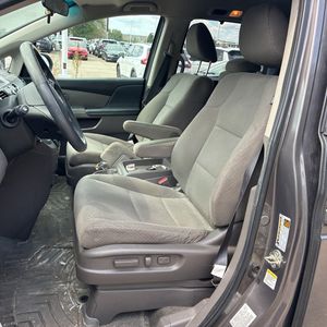 صورة 25 لـ 2015 Honda ODYSSEY EX