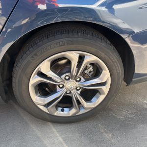 صورة مصغرة 18 لـ 2023 Honda ACCORD EX