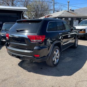 Jeep Grand Cherokee Overland - 8
