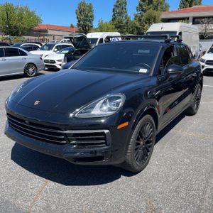 PORSCHE CAYENNE BASE - 1