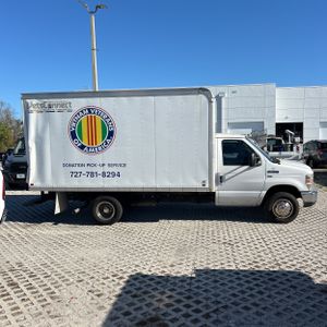 FORD E-350 CUTAWAY - 10