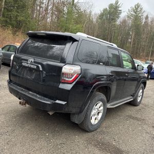 TOYOTA 4RUNNER - 8