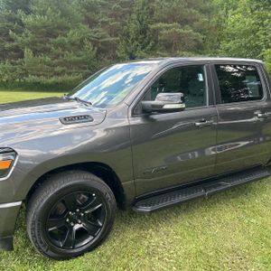 2022 RAM 1500 BIG HORN photo 2