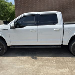 FORD F-150 XLT - 4