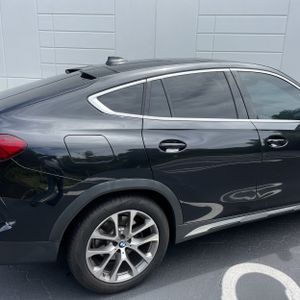 BMW X6 XDRIVE40I - 9