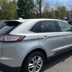FORD EDGE SEL - 9