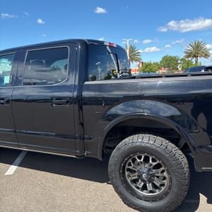 FORD F-150 LIMITED - 6