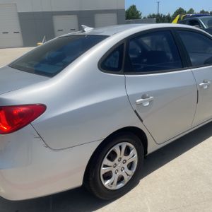 2009 Hyundai ELANTRA GLS 照片 9