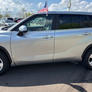 TOYOTA HIGHLANDER - 4