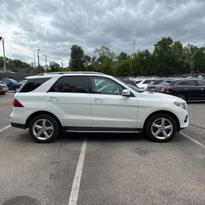 MERCEDES-BENZ GLE-CLASS - 10