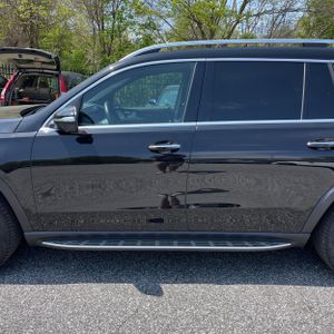 MERCEDES-BENZ GLS - 4