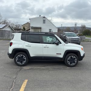 JEEP RENEGADE TRAILHAWK - 10