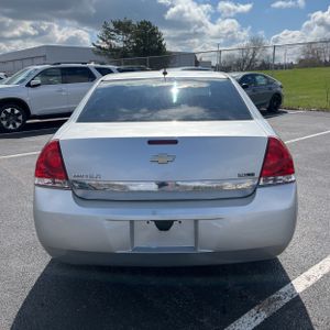 CHEVROLET IMPALA LS - 7