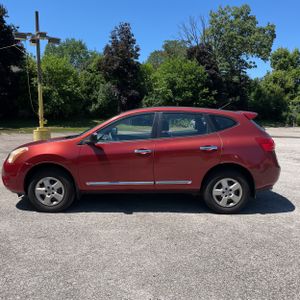 2013 Nissan ROGUE S 照片 3