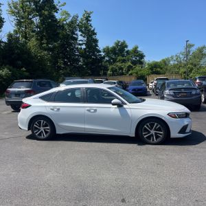 صورة 10 لـ 2023 Honda CIVIC LX