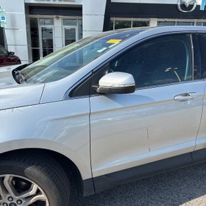 FORD EDGE TITANIUM - 2