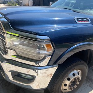 2019 RAM 3500 LARAMIE photo 62