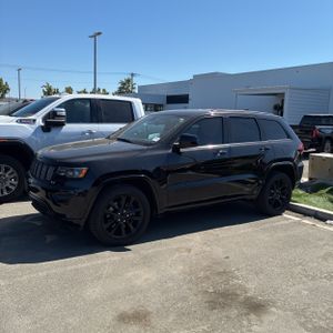 صورة 3 لـ 2021 JEEP GRAND CHEROKEE LAREDO X