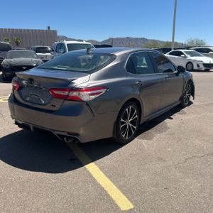 TOYOTA CAMRY - 8