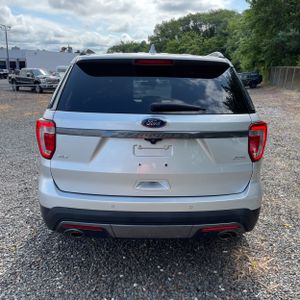 2017 FORD EXPLORER XLT 照片 7