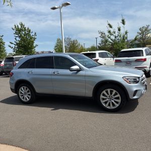 MERCEDES-BENZ GLC - 10