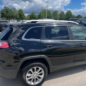 2019 JEEP CHEROKEE LATITUDE 照片 9