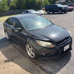 FORD FOCUS TITANIUM - 10