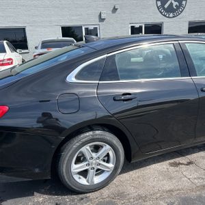 CHEVROLET MALIBU LT - 9