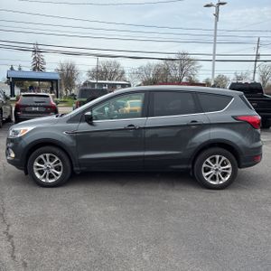 FORD ESCAPE SE - 3