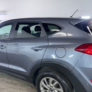 HYUNDAI TUCSON SE - 6