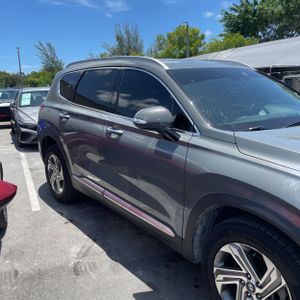 صورة 10 لـ 2021 Hyundai SANTA FE SEL