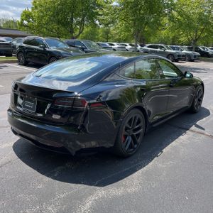 TESLA MODEL S PLAID - 8