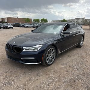 BMW 7-SERIES - 1