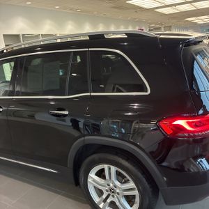 صورة 5 لـ 2022 Mercedes-BENZ GLB