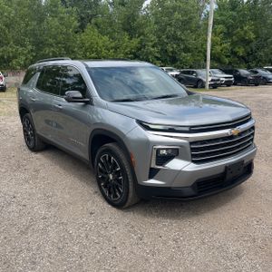 2025 Chevrolet TRAVERSE LT — миниатюра 12