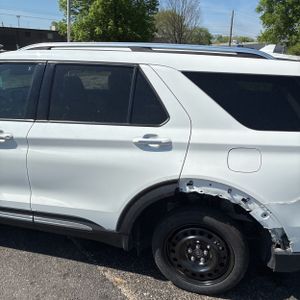 FORD EXPLORER LIMITED - 6